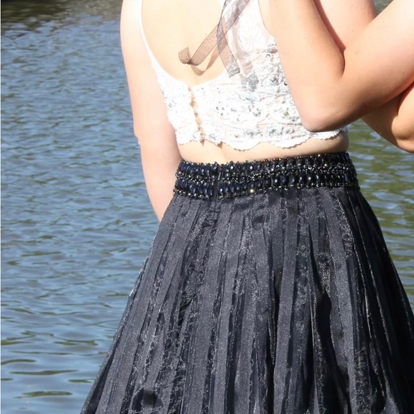 BLACK & CREAM 2-PIECE PROM DRESS-DESIGNER RACHEL ALLAN PRINCESS - Picture 2 of 6